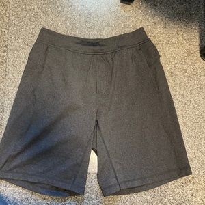Lululemon Mens Gym Shorts Size L